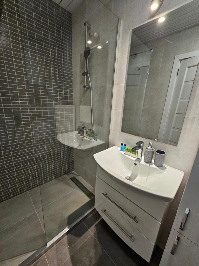 Ferienwohnung Diamond Of Skopje Exterior foto